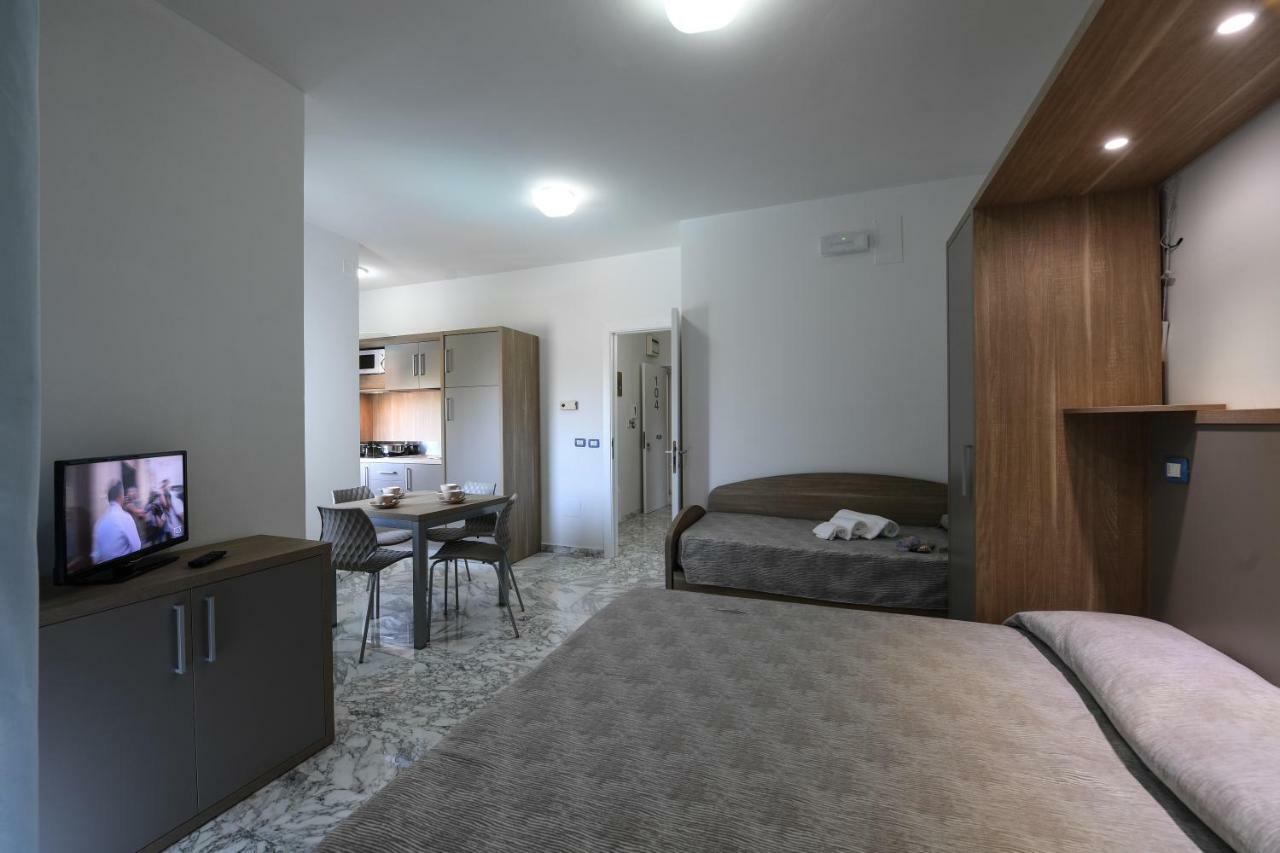 Residence Gambrinus Giulianova Exterior foto
